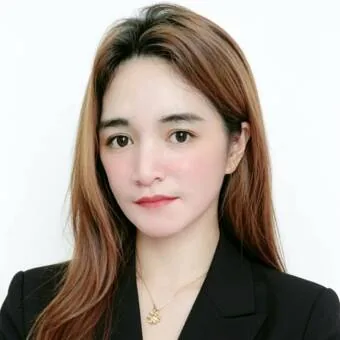 KC, Senior Nail Artist at AyuriNails Beauty Lounge